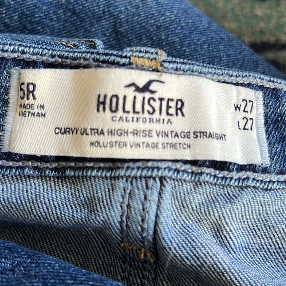 Hollister curvy ultra high rise vintage straight 27w 27l 5R EUC